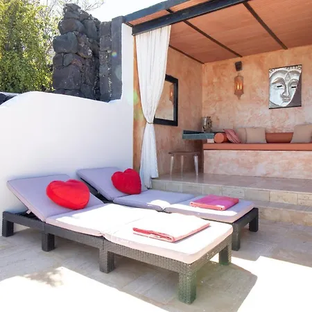 Nirvana Lanzarote Feriehus *